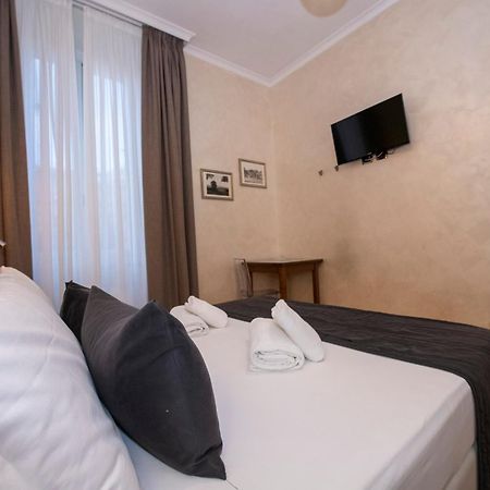 เอลิอุส Bed & Breakfast โรม ภายนอก รูปภาพ